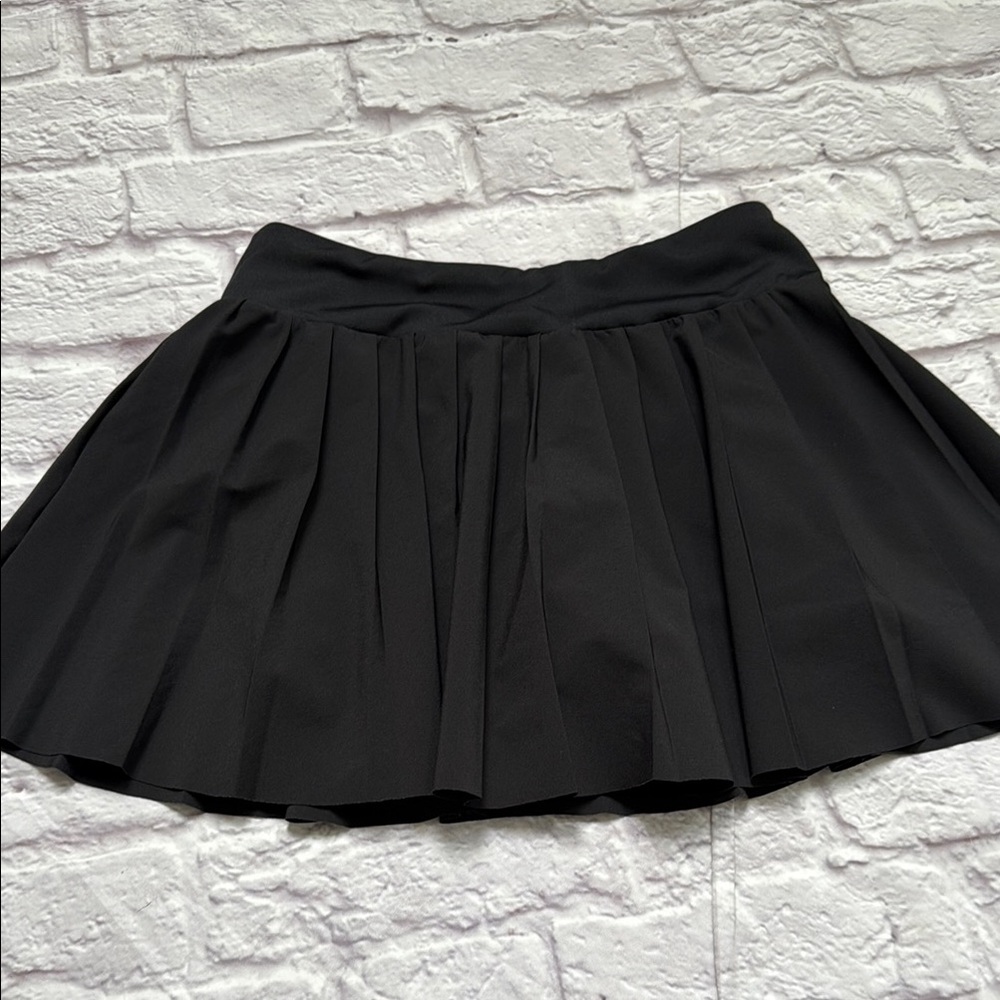 Girls youth pleated black skirt